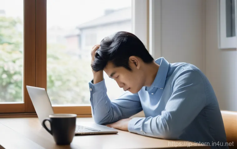 간경화 초기 증상 - 疲労と集中力低下の兆候**

**Prompt:** A young to middle-aged adult (gender neutral, Japanese aesthetic), sittin...